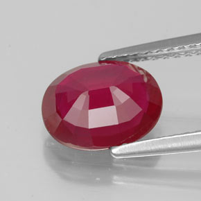 Rubi vermelho natural 2,46ct, corte oval, VS-SI