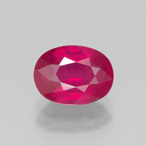 Rubi vermelho natural 1,90ct, corte oval, VS-SI