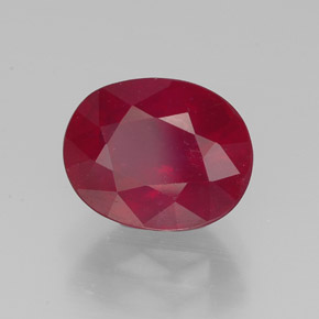 Rubi vermelho natural 2,87ct, corte oval, VS-SI