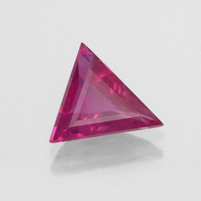 Rubi vermelho natural 1,36ct, trillion, VS-SI
