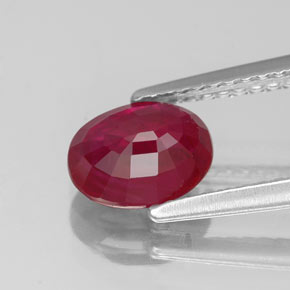 Rubi vermelho natural 1,53ct, corte oval, VS-SI