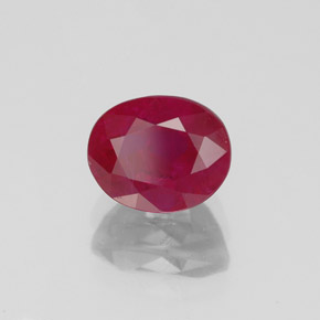 Rubi vermelho natural 2,10ct, corte oval, VS-SI