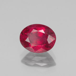 Rubi vermelho natural 1,57ct, corte oval, VS-SI