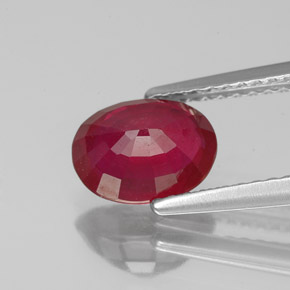 Rubi vermelho natural 1,73ct, corte oval, SI