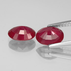 Pedras preciosas de rubi vermelho natural de  ct, corte oval, VS-SI
