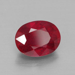 Rubi vermelho natural 2,74ct, corte oval, VS-SI