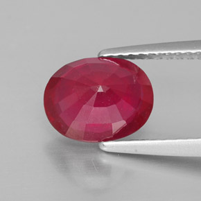 Rubi vermelho natural 2,52ct, corte oval, VS-SI