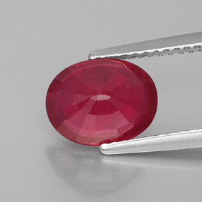 Rubi vermelho natural 2,81ct, corte oval, VS-SI