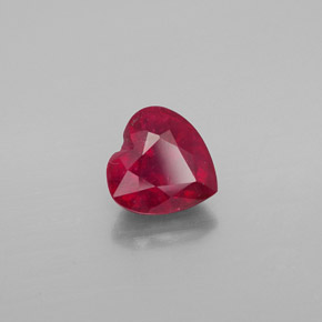 Rubi vermelho natural 1,91ct, formato de coração, VS-SI