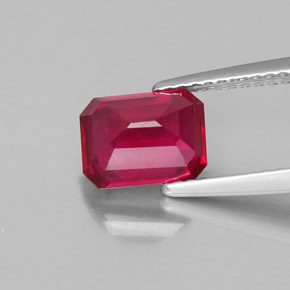 Rubi vermelho natural 2,06ct, corte esmeralda, VS-SI