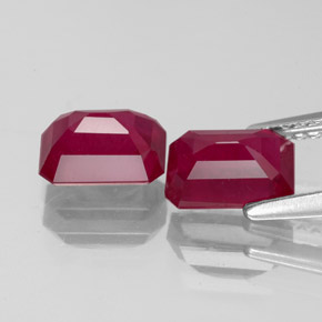 Pedras preciosas de rubi vermelho natural de  ct, corte esmeralda, VS-SI