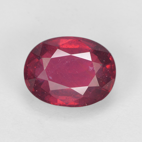 Rubi Vermelho médio-escuro Natural 1.67ct, Corte Oval, VS-SI