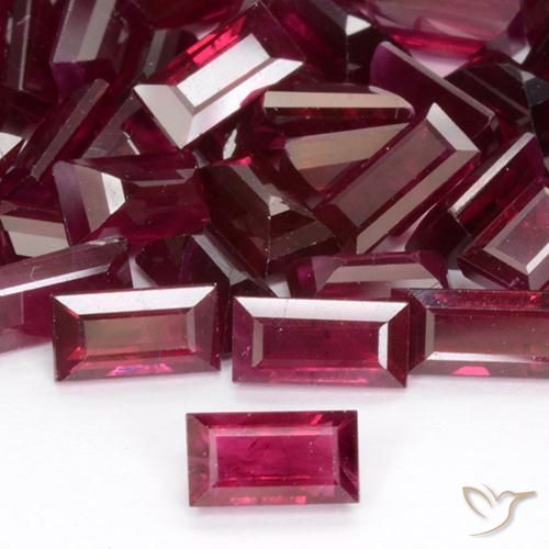 0.32ct Natural Vermelho escuro Rubi, baguete, VS-SI