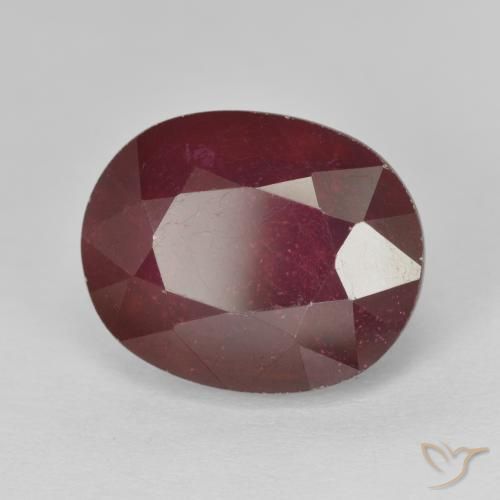 Rubi Vinho vermelho Natural 11.50ct, oval, VS-SI