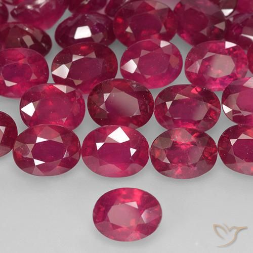 Rubi Vermelho médio-escuro Natural 2.01ct, oval, VS-SI