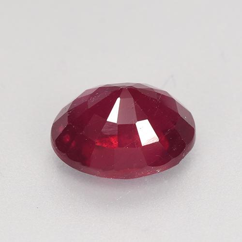 Rubi Vermelho médio-escuro Natural 2,87ct, Corte Oval, VS-SI