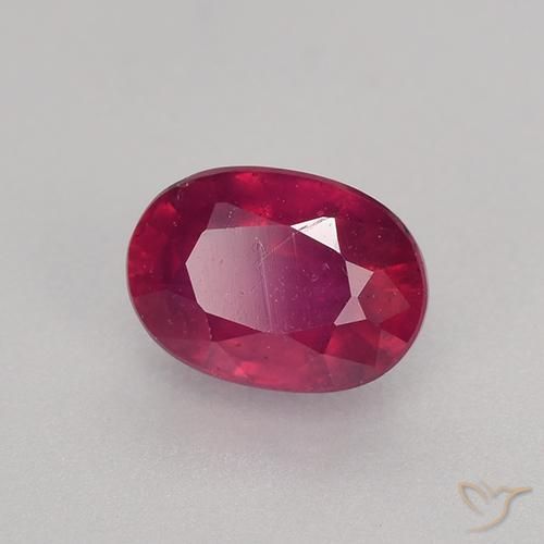 Rubi Vermelho médio-escuro Natural 0.93ct, oval, VS-SI