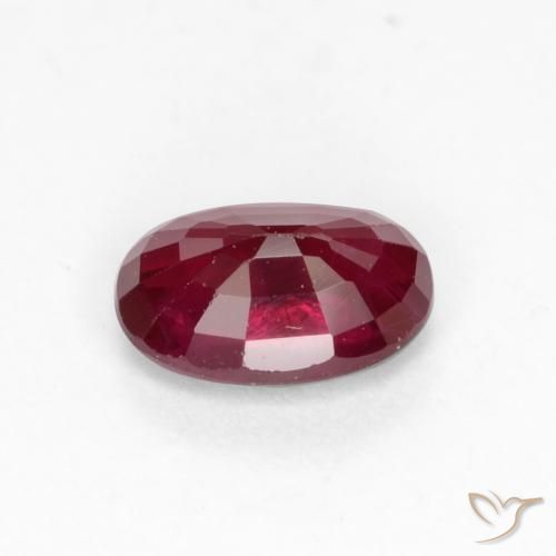 Rubi Vermelho escuro Natural 0.55ct, oval, VS-SI