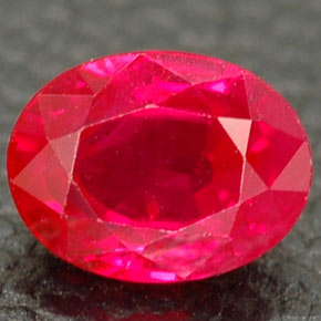 Rubi vermelho natural 1,03ct, corte oval, VS-SI