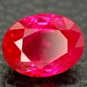 Rubi vermelho natural 1,03ct, corte oval, VS-SI