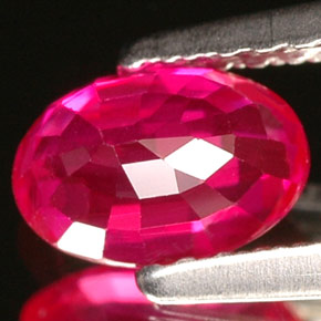 Rubi vermelho natural 1,03ct, corte oval, VS-SI