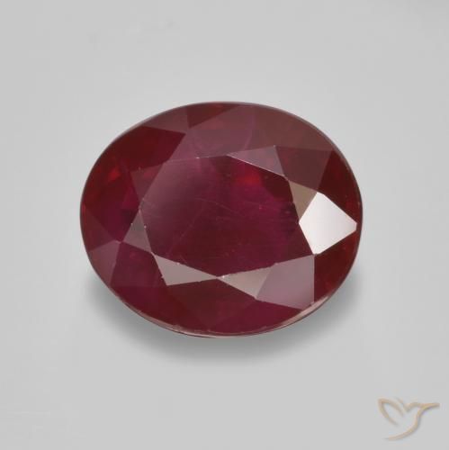 Rubi Vermelho escuro Natural 1.07ct, oval, SI
