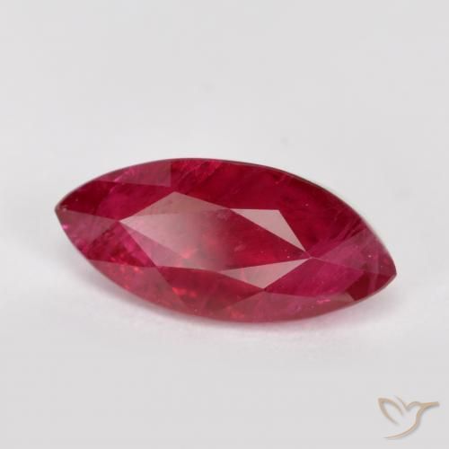 Rubi Vermelho escuro Natural 1.01ct, Marquesa, SI