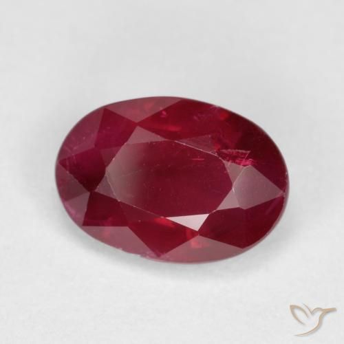 1.04ct Natural Vermelho escuro Rubi, oval, SI