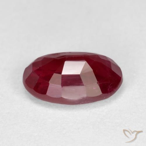 Rubi Vermelho escuro Natural 1.04ct, oval, SI