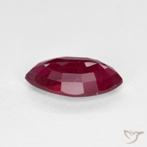 Rubi Vermelho escuro Natural 1.06ct, Marquesa, VS-SI