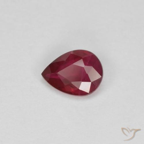 0.30ct Natural Vermelho escuro Rubi, Formato de pêra, VS-SI