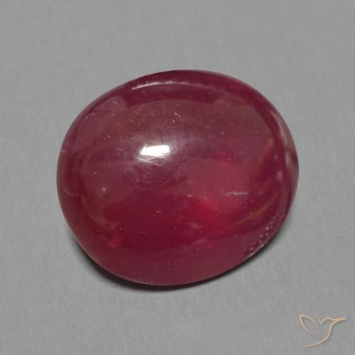 Rubi Vermelho escuro Natural 8.39ct, oval, Translúcido