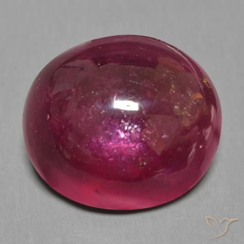 Rubi Vinho vermelho Natural 24.77ct, oval, Translúcido