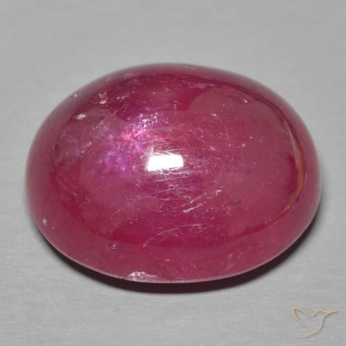 Rubi Vermelho escuro Natural 23.52ct, oval, Translúcido