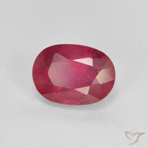 Rubi Luz vermelha Natural 1.35ct, oval, VS
