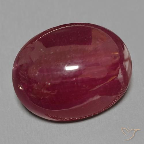 Rubi Vermelho escuro Natural 24.90ct, oval, Translúcido