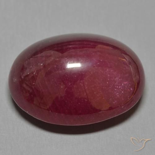 Rubi Vermelho escuro Natural 24.90ct, oval, Translúcido