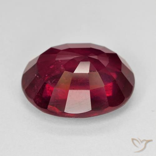 Rubi Sangue vermelho Natural 12.05ct, oval, VS