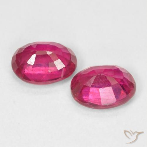 Pedras preciosas de Rubi Luz vermelha natural de 2.28 ct, oval, VS