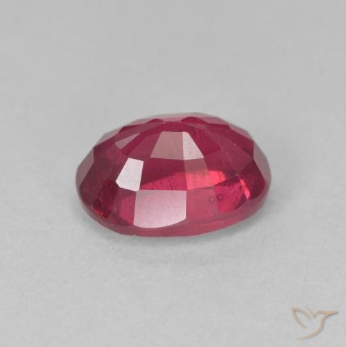 Rubi Medium Dark-Red Natural 2.00ct, oval, VS