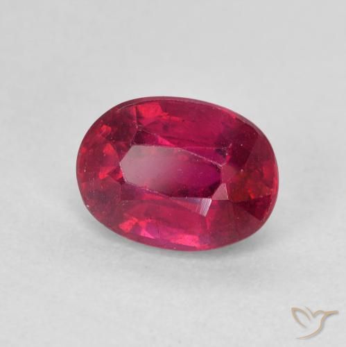 Rubi Rosa Avermelhado Profundo Natural 1.96ct, oval, VS