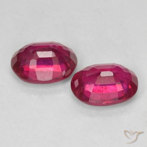 Pedras preciosas de Rubi Luz vermelha natural de 3.18 ct, oval, VS