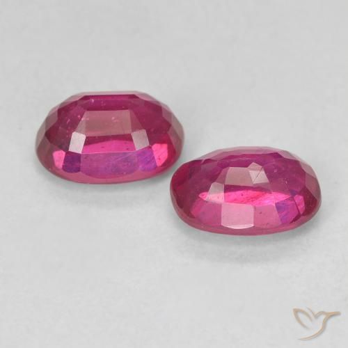 Pedras preciosas de Rubi Luz vermelha natural de 2.32 ct, oval, VS