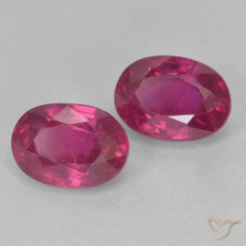 Pedras preciosas de Rubi Luz vermelha natural de 2.62 ct, oval, VS