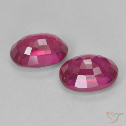 Pedras preciosas de Rubi Luz vermelha natural de 2.62 ct, oval, VS
