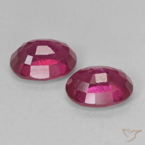 Pedras preciosas de Rubi Medium Dark-Red natural de 3.84 ct, oval, VS