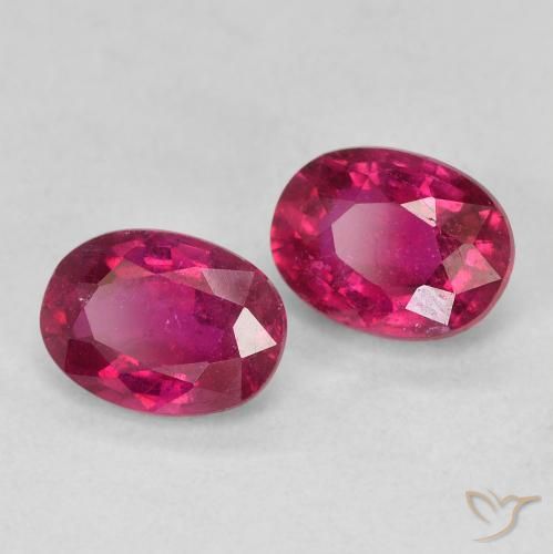 Pedras preciosas de Rubi Luz vermelha natural de 2.12 ct, oval, VS