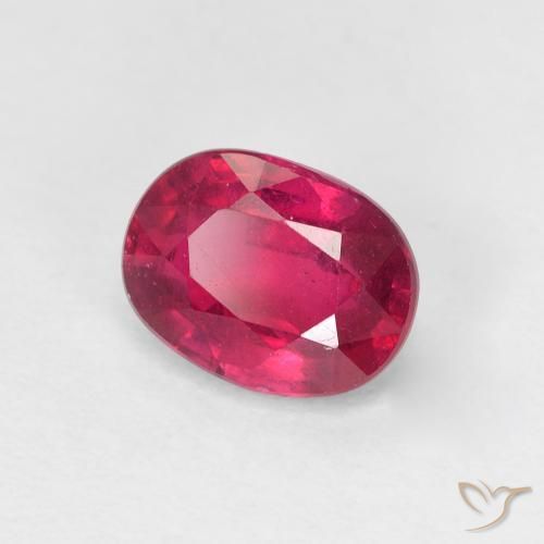 Rubi Medium Dark-Red Natural 1.85ct, oval, VS