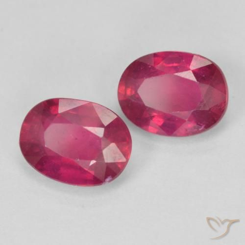 Pedras preciosas de Rubi Luz vermelha natural de 3.18 ct, oval, VS