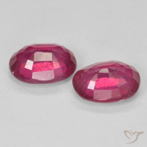 Pedras preciosas de Rubi Luz vermelha natural de 3.18 ct, oval, VS